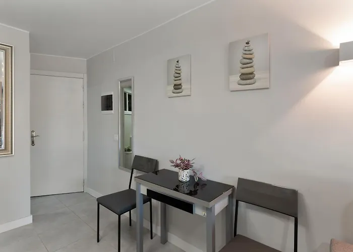 Kellys' Koka Apartment San Bartolomé