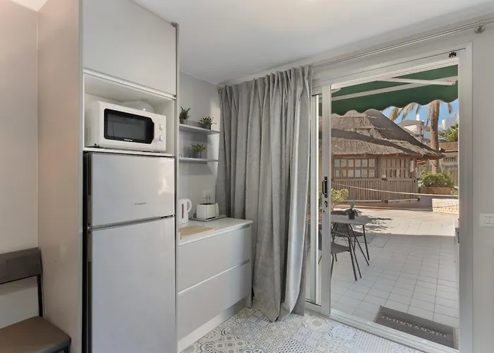 Kellys' Koka Сан-Бартоломе