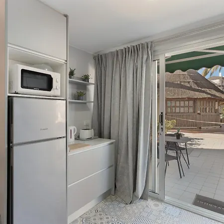 Kellys' Koka Сан-Бартоломе